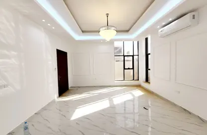 Villa - 5 Bedrooms - 6 Bathrooms for rent in Al Yasmeen 1 - Al Yasmeen - Ajman