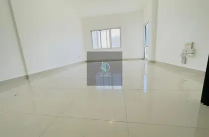 Apartment - 2 Bedrooms - 2 Bathrooms for rent in Hamdan Street - Abu Dhabi