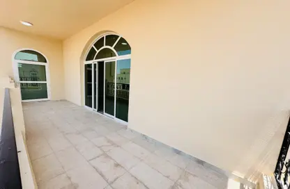 Apartment - 1 Bedroom - 1 Bathroom for rent in Shakhbout City - Abu Dhabi
