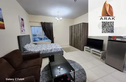 Apartment - Studio - 1 Bathroom for rent in Orient Tower 1 - Orient Towers - Al Bustan - Ajman