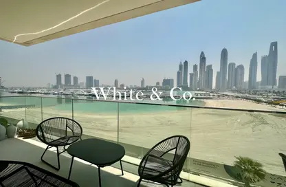 Apartment - 1 Bedroom - 1 Bathroom for sale in Sunrise Bay - EMAAR Beachfront - Dubai Harbour - Dubai