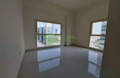 Apartment - 2 Bedrooms - 3 Bathrooms for rent in East Coast Building - Barsha Heights (Tecom) - Dubai