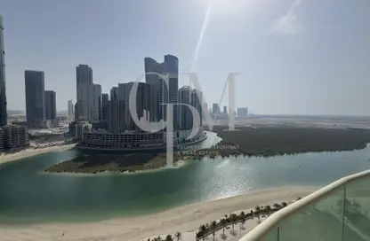 Apartment - 4 Bedrooms - 5 Bathrooms for rent in Beach Towers - Shams Abu Dhabi - Al Reem Island - Abu Dhabi
