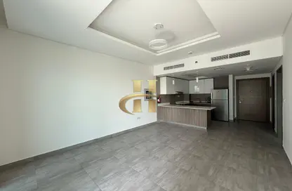 Apartment - 1 Bedroom - 2 Bathrooms for rent in Alpha Green Tower - Jumeirah Village Circle - Dubai