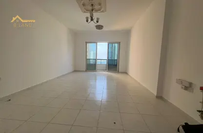 Apartment - 1 Bedroom - 2 Bathrooms for rent in New Al Taawun Road - Al Taawun - Sharjah