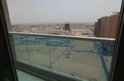 Apartment - 2 Bedrooms - 3 Bathrooms for rent in Emirates City - Ajman