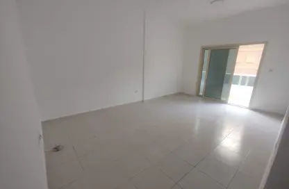 Apartment - 1 Bedroom - 2 Bathrooms for rent in Al Taawun Street - Al Taawun - Sharjah