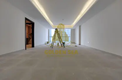 شقة - 4 غرف نوم - 4 حمامات للايجار في برج كورنيش فيو - شارع الكورنيش - أبوظبي