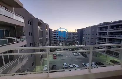 Apartment - 2 Bedrooms - 2 Bathrooms for sale in Al Reef Downtown - Al Reef - Abu Dhabi