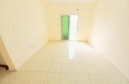 Apartment - Studio - 1 Bathroom for rent in SG Muwaileh Building - Muwaileh - Sharjah