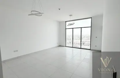 شقة - 2 غرف نوم - 3 حمامات للايجار في مبنى ربدان - مدينة السيارات - دبي