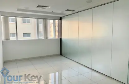 مكتب - استوديو - 1 حمام للايجار في ياس بيزنس تاور - البرشاء 1 - البرشاء - دبي