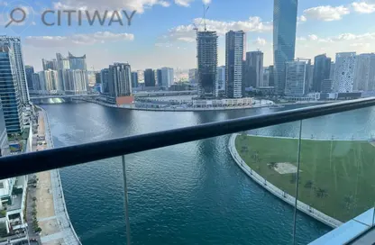 Apartment - 2 Bedrooms - 3 Bathrooms for rent in Bay's Edge - Business Bay - Dubai