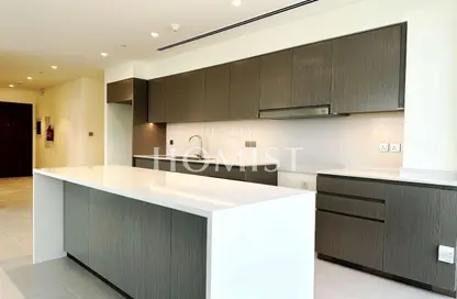 Apartment - 3 Bedrooms - 4 Bathrooms for rent in Grande - Opera District - Downtown Dubai - Dubai