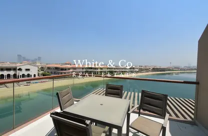 Apartment - Studio - 1 Bathroom for rent in Palm Views East - Palm Views - Palm Jumeirah - Dubai