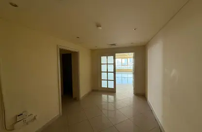 شقة - 4 غرف نوم - 5 حمامات للايجار في المجاز - الشارقة