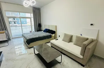 شقة - 1 حمام للايجار في رويال ريزيدنس 2 - رويال ريزدنس - مدينة دبي الرياضية - دبي