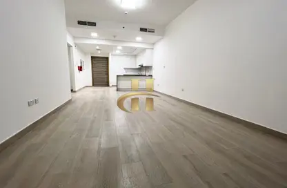Apartment - 1 Bedroom - 2 Bathrooms for sale in Bloom Towers B - Bloom Towers - Jumeirah Village Circle - Dubai