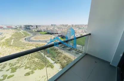شقة - غرفة نوم - 2 حمامات للايجار في واي 02 - طراز إنجليزي - المدينة الدولية - دبي