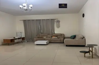 Apartment - 2 Bedrooms - 2 Bathrooms for rent in Bermuda Views - Dubai Sports City - Dubai