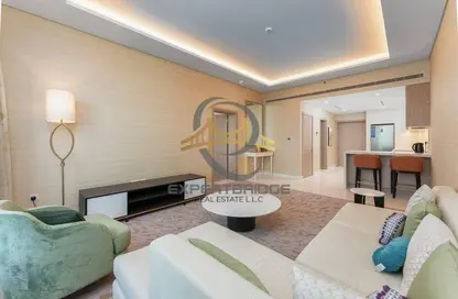 Apartment - 1 Bedroom - 2 Bathrooms for rent in The Palm Tower - Palm Jumeirah - Dubai