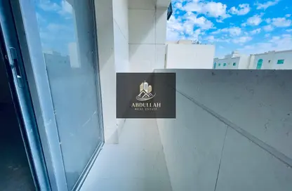 Apartment - 1 Bedroom - 2 Bathrooms for rent in Muwailih Building - Muwaileh - Sharjah