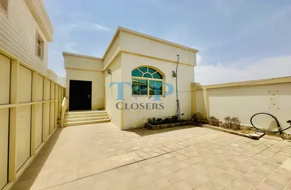 Apartment - 2 Bedrooms - 2 Bathrooms for rent in Jefeer Jedeed - Falaj Hazzaa - Al Ain