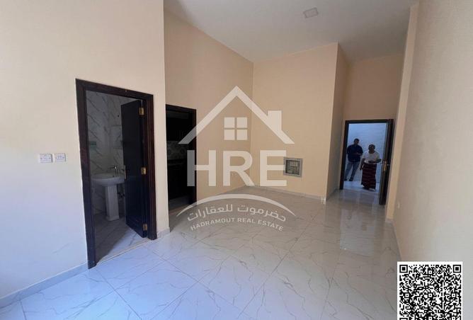 15025221 - Property Image 2