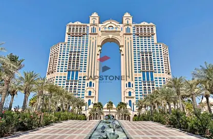 Apartment - 3 Bedrooms - 4 Bathrooms for rent in Fairmont Marina Residences - The Marina - Abu Dhabi