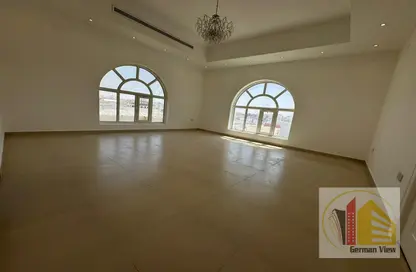 شقة - 3 غرف نوم - 4 حمامات للايجار في مدينة الرياض - أبوظبي