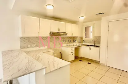 Villa - 3 Bedrooms - 4 Bathrooms for rent in Springs 2 - The Springs - Dubai