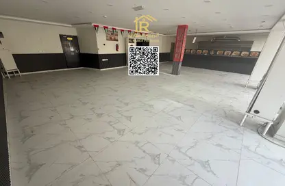 Shop - Studio - 3 Bathrooms for rent in Al Rashidiya Towers - Al Rashidiya - Ajman Downtown - Ajman