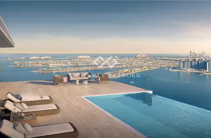Apartment - 4 Bedrooms - 5 Bathrooms for sale in Seapoint - EMAAR Beachfront - Dubai Harbour - Dubai