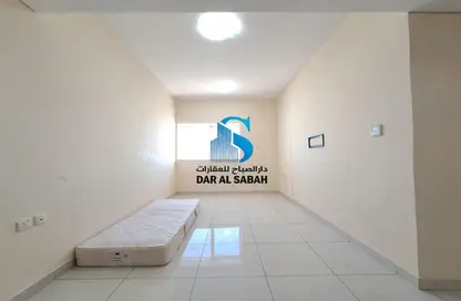 Apartment - 2 Bedrooms - 1 Bathroom for rent in Tiger Building Al Qadesia - Al Nahda - Sharjah