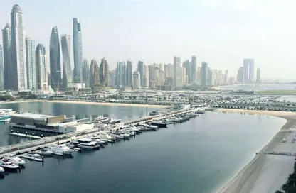 Apartment - 2 Bedrooms - 2 Bathrooms for rent in Palace Beach Residence - EMAAR Beachfront - Dubai Harbour - Dubai