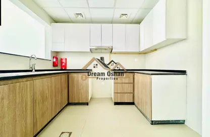 Apartment - 1 Bedroom - 2 Bathrooms for rent in Belle Vue Building - Al Warsan 4 - Al Warsan - Dubai