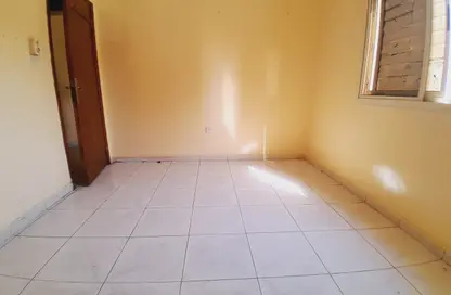 Apartment - 1 Bedroom - 1 Bathroom for rent in Al Butina 9 Building - Al Butina - Sharjah
