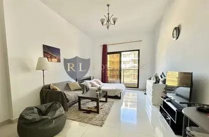 شقة - 1 حمام للايجار في إيليت سبورت 8 - مساكن النخبة الرياضية - مدينة دبي الرياضية - دبي