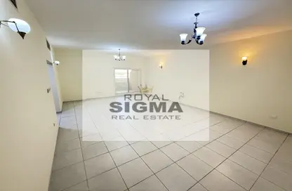 Apartment - 2 Bedrooms - 3 Bathrooms for rent in Oud Metha - Bur Dubai - Dubai