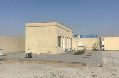 مستودع - استوديو - 1 حمام للبيع في آلصجعه - الشارقة
