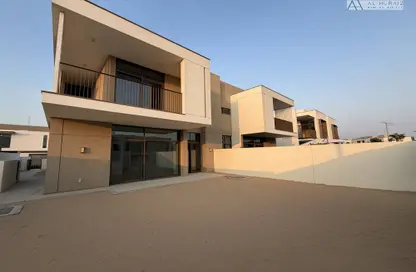 Villa - 4 Bedrooms - 4 Bathrooms for sale in Tilal Al Furjan - Al Furjan - Dubai