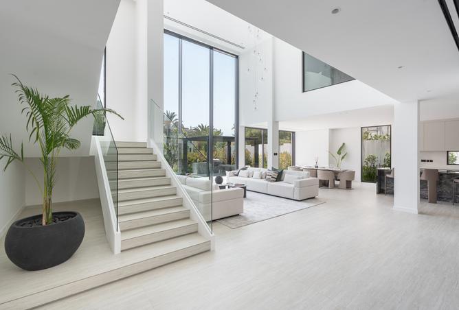 16010801 - Property Image 3