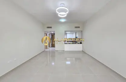 شقة - غرفة نوم - 2 حمامات للايجار في بروفايل ريزيدنس - مدينة دبي الرياضية - دبي