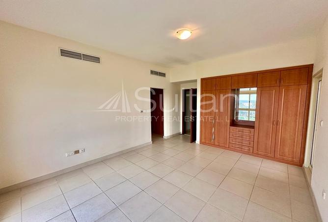12739943 - Property Image 3