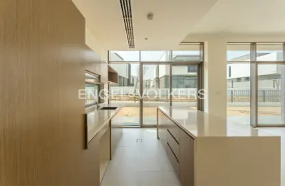 Villa - 4 Bedrooms - 5 Bathrooms for rent in Tilal Al Furjan - Al Furjan - Dubai