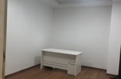 Business Centre - Studio - 3 Bathrooms for rent in BurJuman Business Tower - Mankhool - Bur Dubai - Dubai