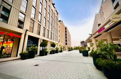 Apartment - 3 Bedrooms - 4 Bathrooms for sale in Souks Residential - Al Mamsha - Muwaileh - Sharjah