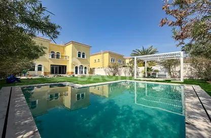 Villa - 3 Bedrooms - 5 Bathrooms for rent in Legacy - Jumeirah Park - Dubai