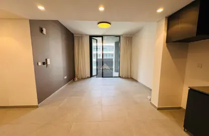 Apartment - 2 Bedrooms - 3 Bathrooms for rent in Tiraz 2 - Aljada - Sharjah