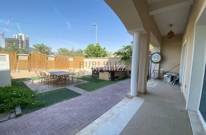 Villa - 2 Bedrooms - 4 Bathrooms for rent in District 12H - Jumeirah Village Circle - Dubai